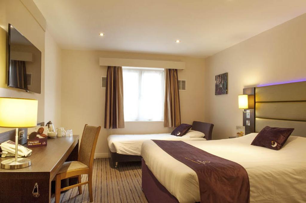 Premier Inn York North 部屋 写真