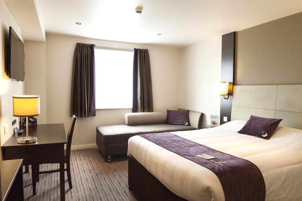 Premier Inn York North 部屋 写真