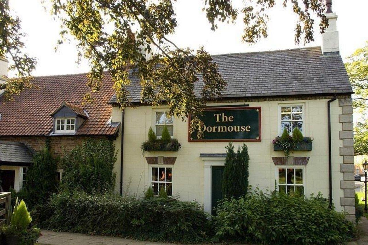 Premier Inn York North エクステリア 写真
